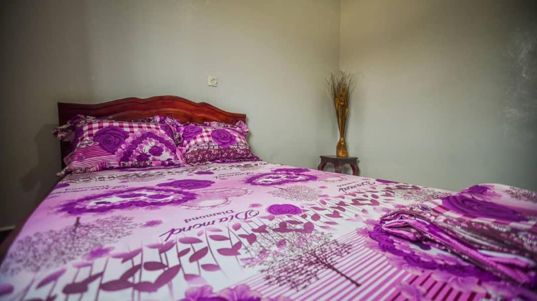Appartements Neuf De Haut Standing Dm & Ng A Bafoussam Экстерьер фото